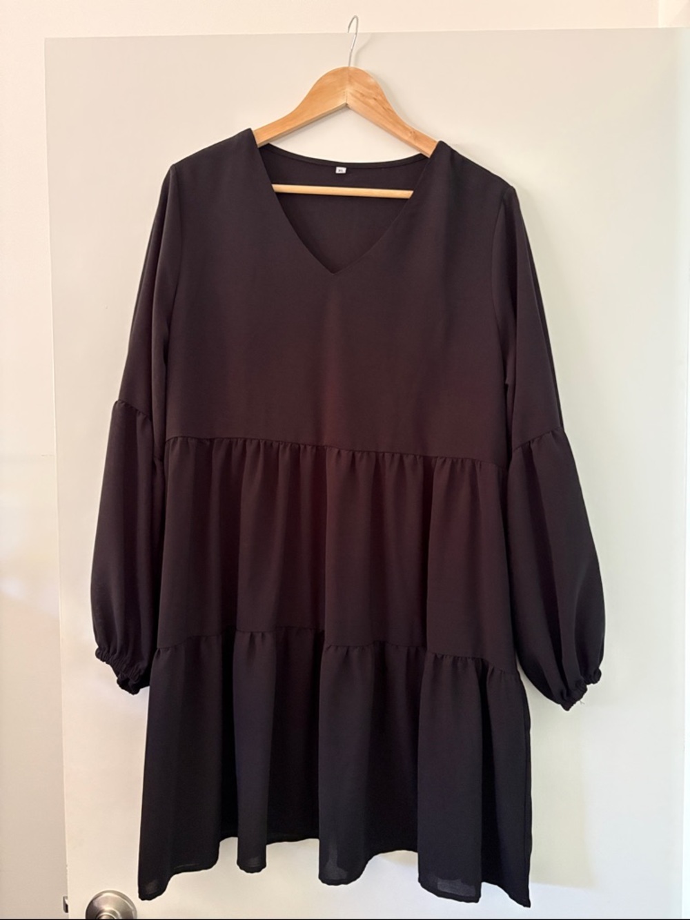 Black V-Neck Tiered Long Sleeve Dress - Women